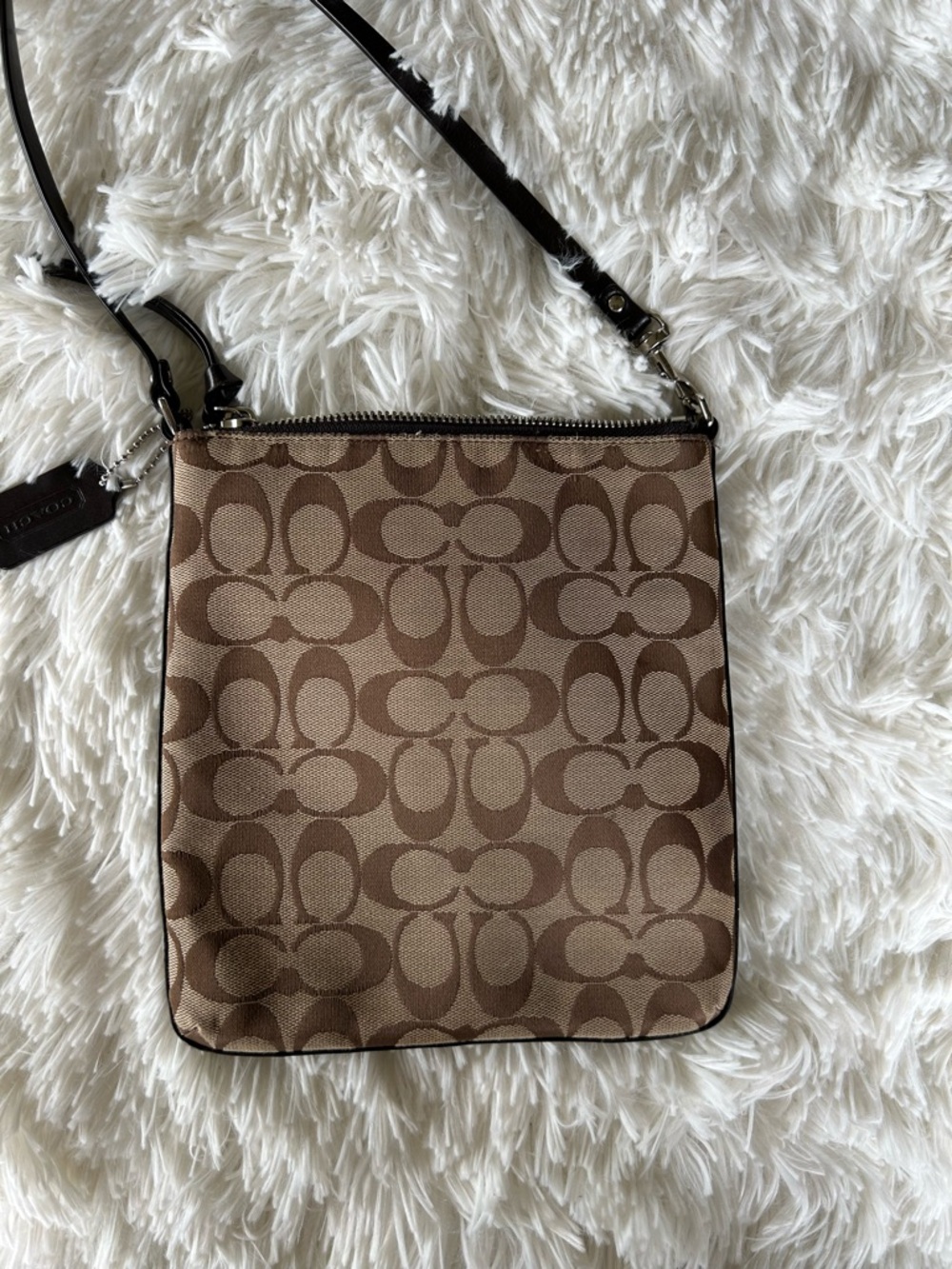 Coach | Signature C Canvas Crossbody - Picture 9 of 9